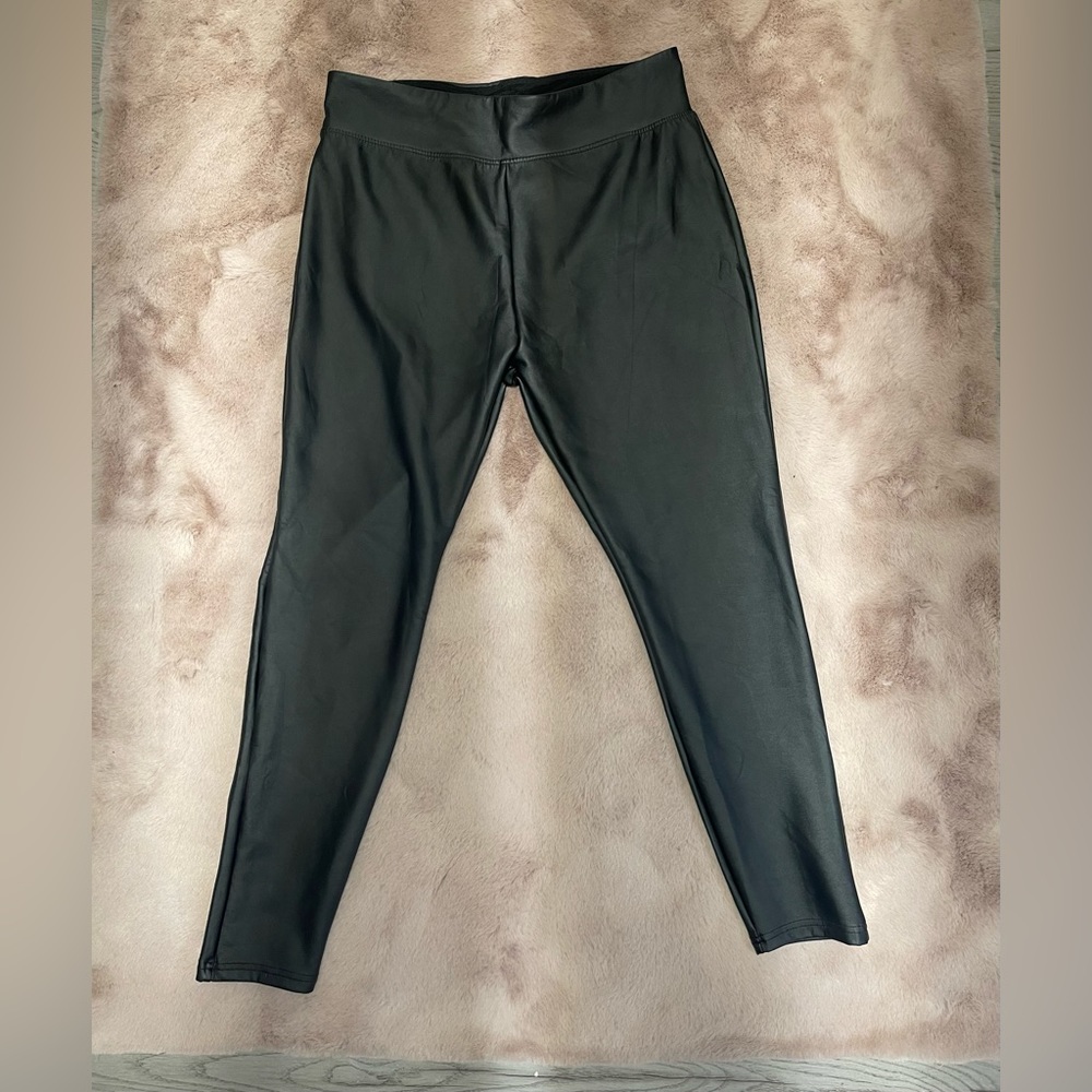 Black Faux leather leggings